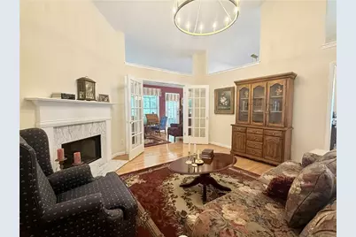 535 Suwanee East Drive, Lawrenceville, GA 30043 - Photo 5