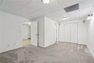 221 Larkshyre Trail, Lawrenceville, GA 30043 - Photo 19