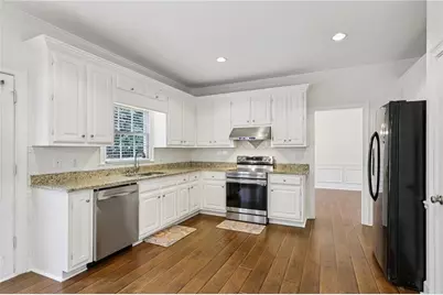 221 Larkshyre Trail, Lawrenceville, GA 30043 - Photo 11