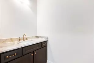 5450 N Richland Creek St, Buford, GA 30518 - Photo 21