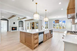 5450 N Richland Creek St, Buford, GA 30518 - Photo 15