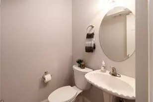 6980 Roswell Rd, Atlanta, GA 30328 - Photo 13