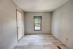 279 Baker Rd SE, Calhoun, GA 30701 - Photo 15