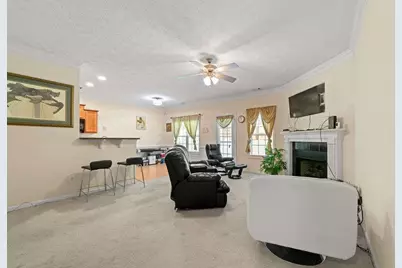 3823 Roses Trail, Fairburn, GA 30213 - Photo 3