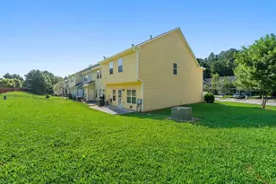 3823 Roses Trail, Fairburn, GA 30213 - Photo 21