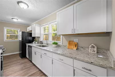 1568 Mayflower Avenue SW, Atlanta, GA 30311 - Photo 11