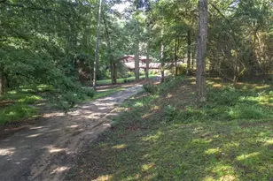 2597 Valleydale Dr, Conyers, GA 30012 - Photo 5