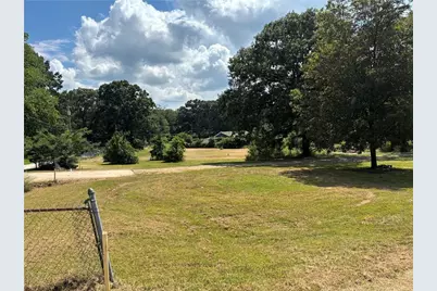 8150 Lakeview Drive SW, Covington, GA 30014 - Photo 3