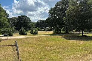 8150 Lakeview Dr SW, Covington, GA 30014 - Photo 3