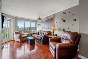 795 Hammond Dr, Atlanta, GA 30328 - Photo 9