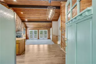 8070 Beachwood Dr, Murrayville, GA 30564 - Photo 7