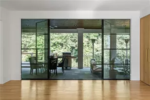 4715 Lake Forrest Dr, Atlanta, GA 30342 - Photo 13