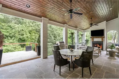 4715 Lake Forrest Drive, Atlanta, GA 30342 - Photo 15