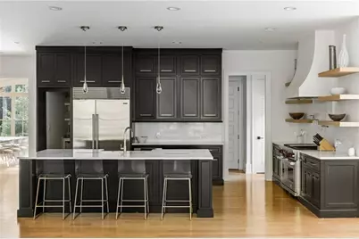 4715 Lake Forrest Drive, Atlanta, GA 30342 - Photo 29