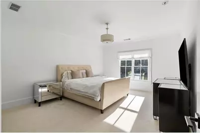 4715 Lake Forrest Drive, Atlanta, GA 30342 - Photo 63