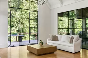 4715 Lake Forrest Dr, Atlanta, GA 30342 - Photo 23