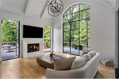 4715 Lake Forrest Drive, Atlanta, GA 30342 - Photo 25