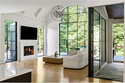 4715 Lake Forrest Drive, Atlanta, GA 30342 - Photo 21