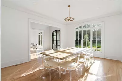 4715 Lake Forrest Drive, Atlanta, GA 30342 - Photo 41