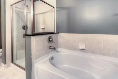 3621 Vinings Slope SE #1530, Atlanta, GA 30339 - Photo 11