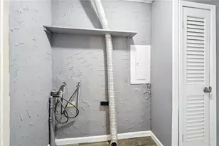 1527 Langston Ave SW, Atlanta, GA 30310 - Photo 13