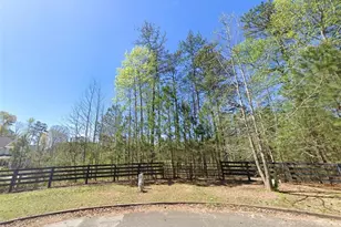 121 Aaronwood Ct, Alpharetta, GA 30004 - Photo 3