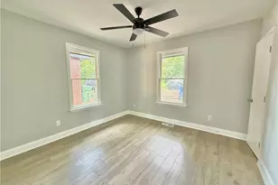 554 Lawton St SW, Atlanta, GA 30310 - Photo 9