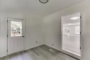 4293 Saddlecreek Ct, Auburn, GA 30011 - Photo 17