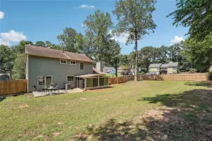 5320 Kelleys Creek Dr, Stone Mountain, GA 30088 - Photo 23