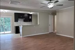 1916 Patterson Cir, Lawrenceville, GA 30044 - Photo 7