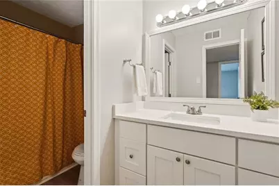 1701 Hawthorne Avenue, Atlanta, GA 30337 - Photo 15