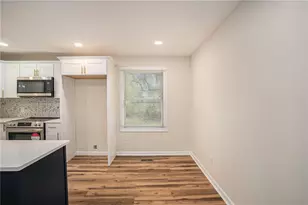 938 Rebel Forest Dr SE, Atlanta, GA 30315 - Photo 9