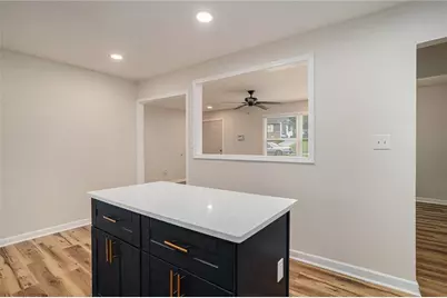 938 Rebel Forest Drive SE, Atlanta, GA 30315 - Photo 11