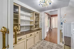 531 Thomaston St, Barnesville, GA 30204 - Photo 17