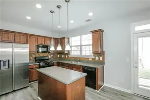 2410 Sardis Chase Ct, Buford, GA 30519 - Photo 9