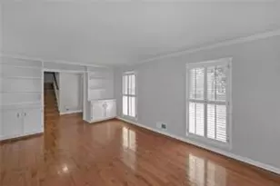 1038 Seven Springs Circle, Marietta, GA 30068 - Photo 9