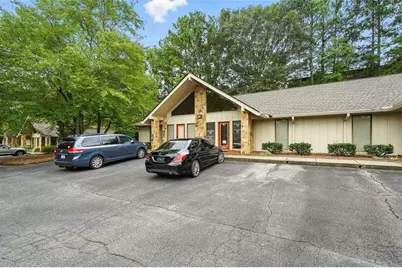 11285 Elkins Road #B3, Roswell, GA 30076 - Photo 21