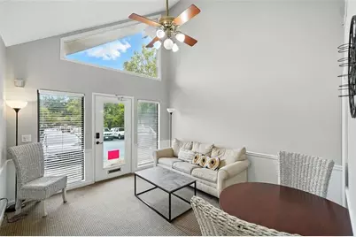 11285 Elkins Road #B3, Roswell, GA 30076 - Photo 13