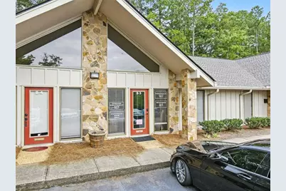 11285 Elkins Road #B3, Roswell, GA 30076 - Photo 9