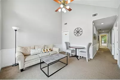 11285 Elkins Road #B3, Roswell, GA 30076 - Photo 15