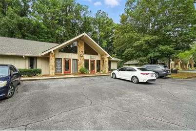 11285 Elkins Road #D2, Roswell, GA 30076 - Photo 11