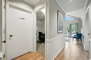 11285 Elkins Rd, Roswell, GA 30076 - Photo 27