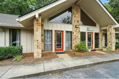 11285 Elkins Road #D2, Roswell, GA 30076 - Photo 13