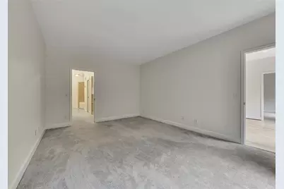 3071 Lenox Road NE #16, Atlanta, GA 30324 - Photo 15