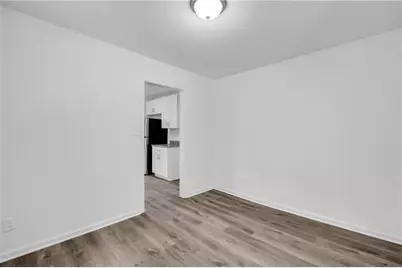 1586 Kings Road, Marietta, GA 30062 - Photo 13