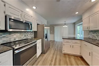 3218 Holly Mill Run, Marietta, GA 30062 - Photo 7