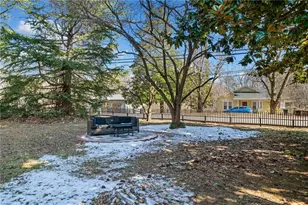 634 S Main St, Jasper, GA 30143 - Photo 5