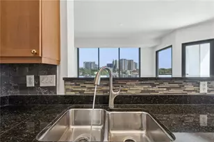 2828 Peachtree Rd NE, Atlanta, GA 30305 - Photo 31