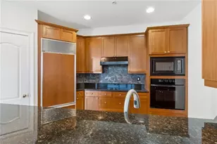 2828 Peachtree Rd NE, Atlanta, GA 30305 - Photo 25