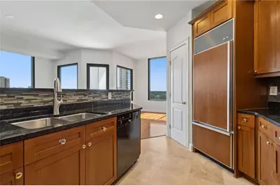 2828 Peachtree Road NE #802, Atlanta, GA 30305 - Photo 29